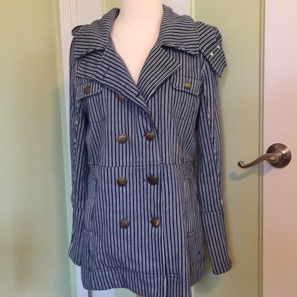 Hurley button up jacket - Picture 1 of 7